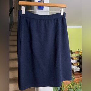 St. John Basics Navy Blue Knit Skirt Women’s Size 8 Vintage